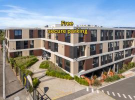 Roomie Apartment Hotel，位于奥克兰的酒店
