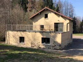La Ruine Single-family House with Hot Tub