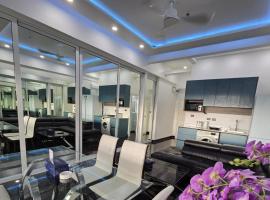 PATONG TOWER EXCLUSIVE FAMILYs SEA VIEW 2025，位于芭东海滩的酒店