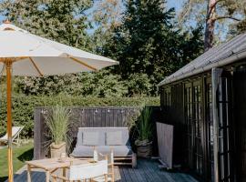 Idyllic Guest House With Scenic Surroundings，位于德隆宁莫勒的酒店