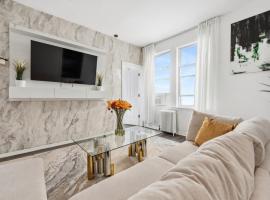 NY Prime Luxury Escape KING Bed Easy Parking，位于扬克斯的酒店
