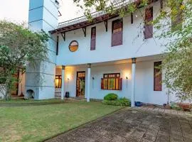 Adaaran Villa Bolgoda