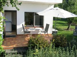 Seeblick Ferienbungalow，位于Leezen的酒店