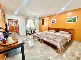 Koon Hom Apartment，位于Ban Dung的酒店
