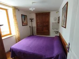 Room for two in a house of the XVII century - N3 Chez Jean Pierre