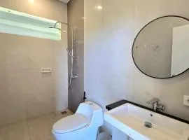 Melase Hill Suite Villa