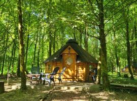 Le Domaine Insolite de Brocéliande，位于潘蓬的酒店