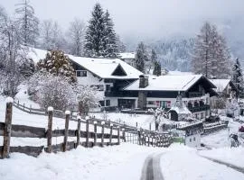 圣乔治兰德豪斯酒店