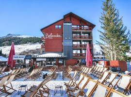 Hôtel Les 2 Alpes L'Orée Des Pistes，位于莱德萨阿尔卑斯的酒店