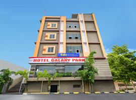 FabHotel Galaxy Park, Nr to Rajiv Gandhi International Airport-Hyderabad，位于商沙巴拉吉夫·甘地国际机场 - HYD附近的酒店