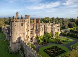 Thornbury Castle - A Relais & Chateaux Hotel，位于桑伯里的乡村别墅