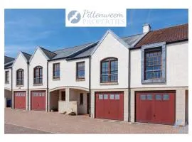 Coastal Haven- stunning home in Crail