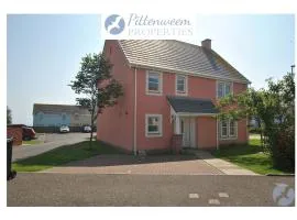 Seahaven- family home in East Neuk coastal village