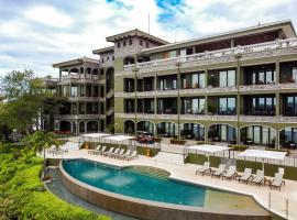 360 Splendor 208A- Ocean View Condo, Breakfast Included，位于普拉亚弗拉明戈的酒店