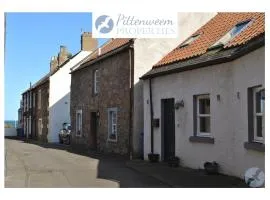 2a Rose St- cosy coastal cottage Fife