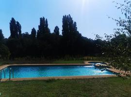 Cabaña con piscina exclusiva，位于Los Olivos的酒店