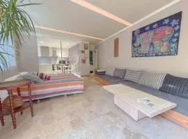 Studio d'artiste climatisée, proche plage