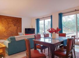 Gîte charmant avec jardin clos et parking à Saint-Sauveur-Marville - FR-1-581-146，位于Saint-Sauveur-Marville的酒店