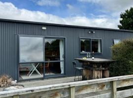 Southland Farming Retreat，位于戈尔的酒店