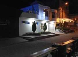 Boutique CasaBlanca，位于Zarzal的酒店