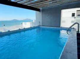 Paraíso Costero con Vista al Mar