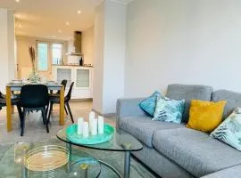 Spacious 3 bedrooms w parking in Limpertsberg