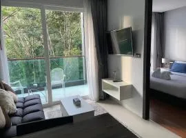 Emerald Terrace Condo 10-Family One Bed & Sofa Bed Garden View