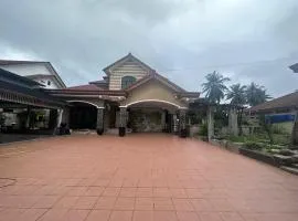 Villabay Teluk Mak Nik Kemaman