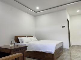 Regal Hotel, Dirang，位于Dirāng的酒店