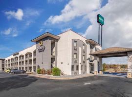 Quality Inn & Suites Morrow Atlanta South，位于莫罗的酒店