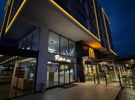 Rena Grand Residence & Suit，位于特拉布宗的酒店