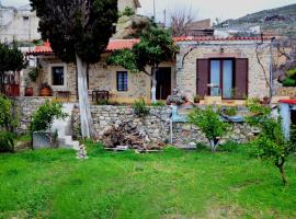 Villa Fragk in Nipiditos village，位于Arkalochori的酒店