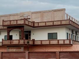 Vrindavan Garden & Hotel，位于Jodhpur的酒店