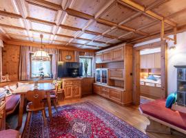 Appartement Tschol，位于弗利尔施的酒店