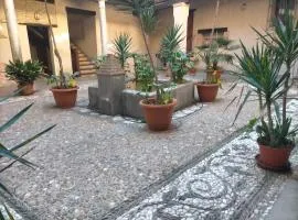 阿巴迪亚套房公寓