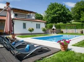 Villa Tominčići By Istrialux