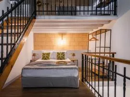 Kiki House