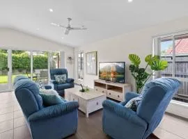 Charming 4Bedroom Home Near Train Station and Beaches