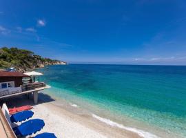 Hotel Le Ghiaie，位于费拉约港的酒店