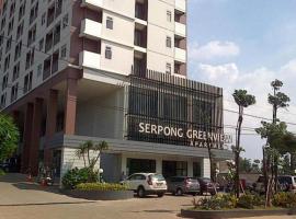Apartemen Serpong Green View - BSD，位于Jombang-kulon的酒店