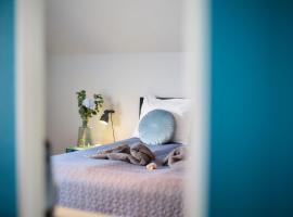 Villa Cecha B&b &Wellness，位于奥斯坦德的酒店