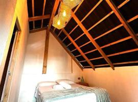 Encanto Verde cabaña sencilla，位于马里尼亚的酒店