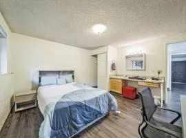 Modern Apartment mins from WSU