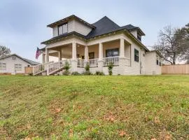 half Mi to Downtown Shops Brenham Home with Fire Pit