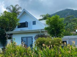 Villa Abundance-The Station Seychelles-Sans Souci，位于维多利亚的酒店