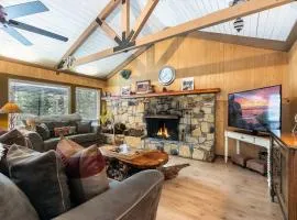 Classic 3BD Tahoe Cabin with Hot Tub