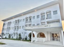 โรงแรมแรบบิท Rabbit Hotel Nangrong，位于Nang Rong的酒店