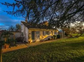 Maison indépendante avec terrasse et parking privatif - FR-1-591-719