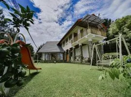 Villa Istana Bunga - The Green Villa 4 Bedroom