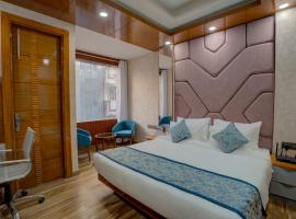 Platinum Service Apartment DLF Phase 3 Cyber City，位于古尔冈的酒店